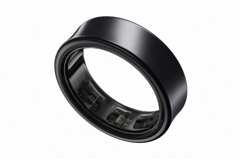 Samsung Galaxy Ring in Titanium Black front view